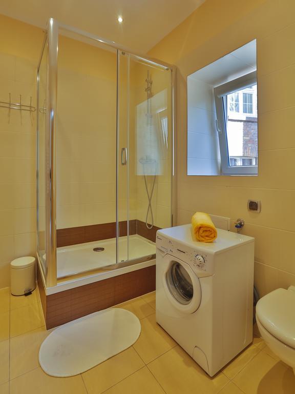 Apartament Swietojanska 50 กดัญสก์ ภายนอก รูปภาพ